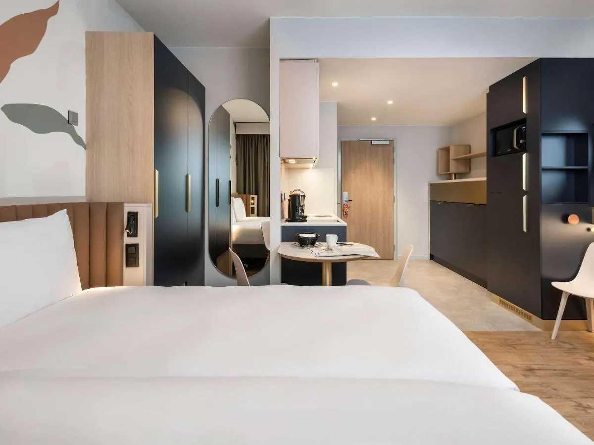 Adagio Access Brussels Delta Aparthotel 3*,